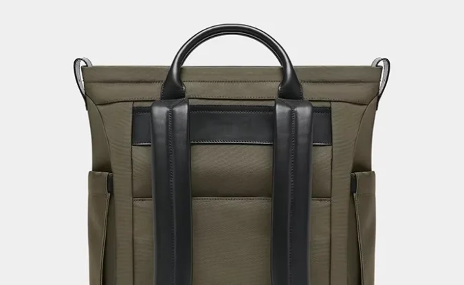 Custom Premium Laptop Tote Backpack 18Inch Laptop Bag Anti Theft  Convertible Waterproof Business Laptop Daypack
