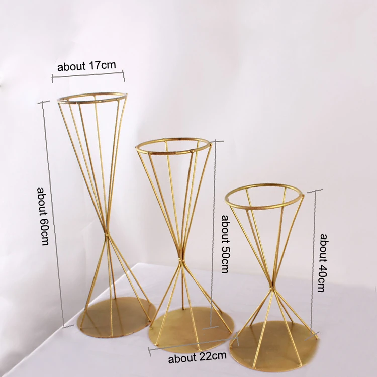 gold stand 9.jpg