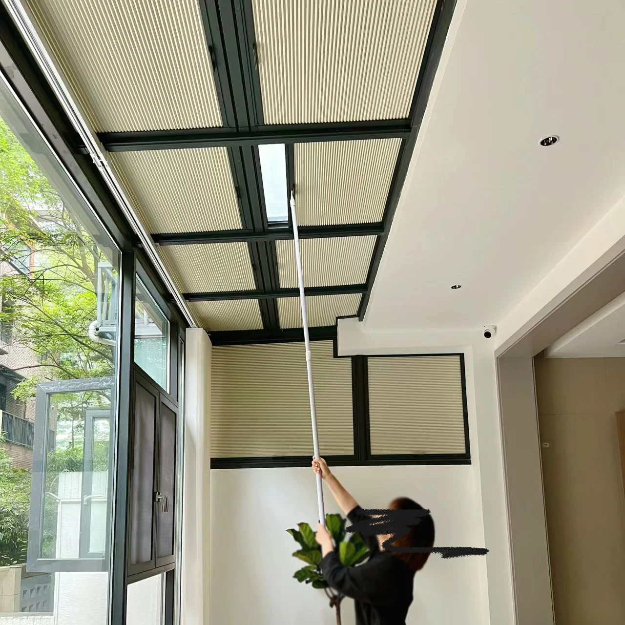 Full Blackout Manual Pattern Cellular Shades Cordless Honeycomb Blinds with Easy Technique Built-In Installation for Skylight