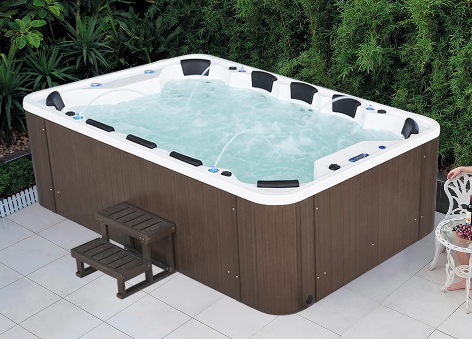 10 Person Hot Tub