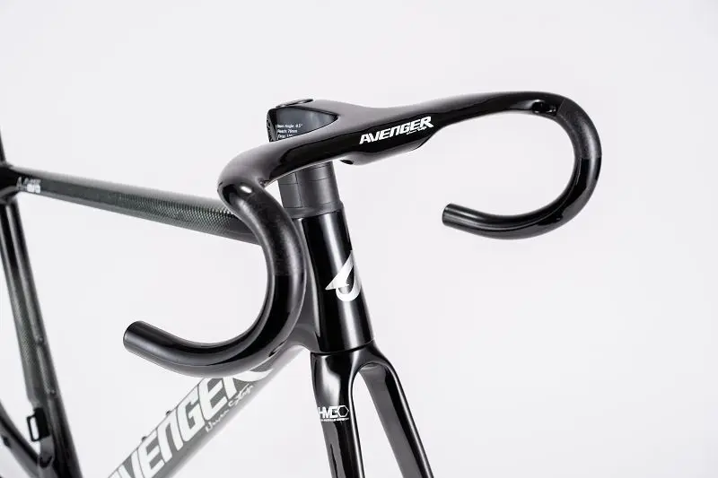 0？ 車・バイク・自転車 希少車 アベンジャー フルカーボンフレーム