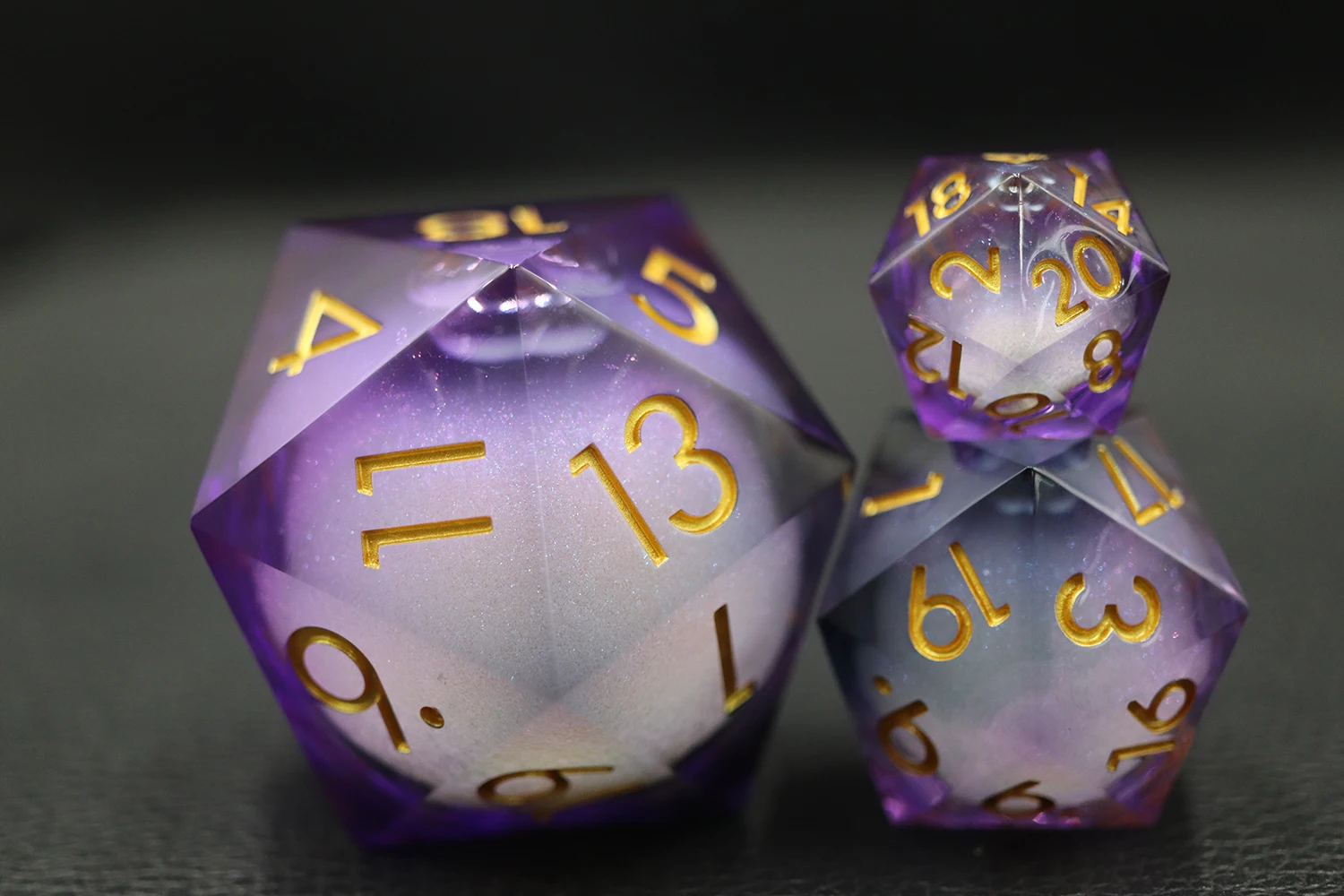 Oem Customize Cheap Dice Dungeons and Dragons D20 50Mm Purple Liquid Core Dice Jumbo Single Dice manufacture