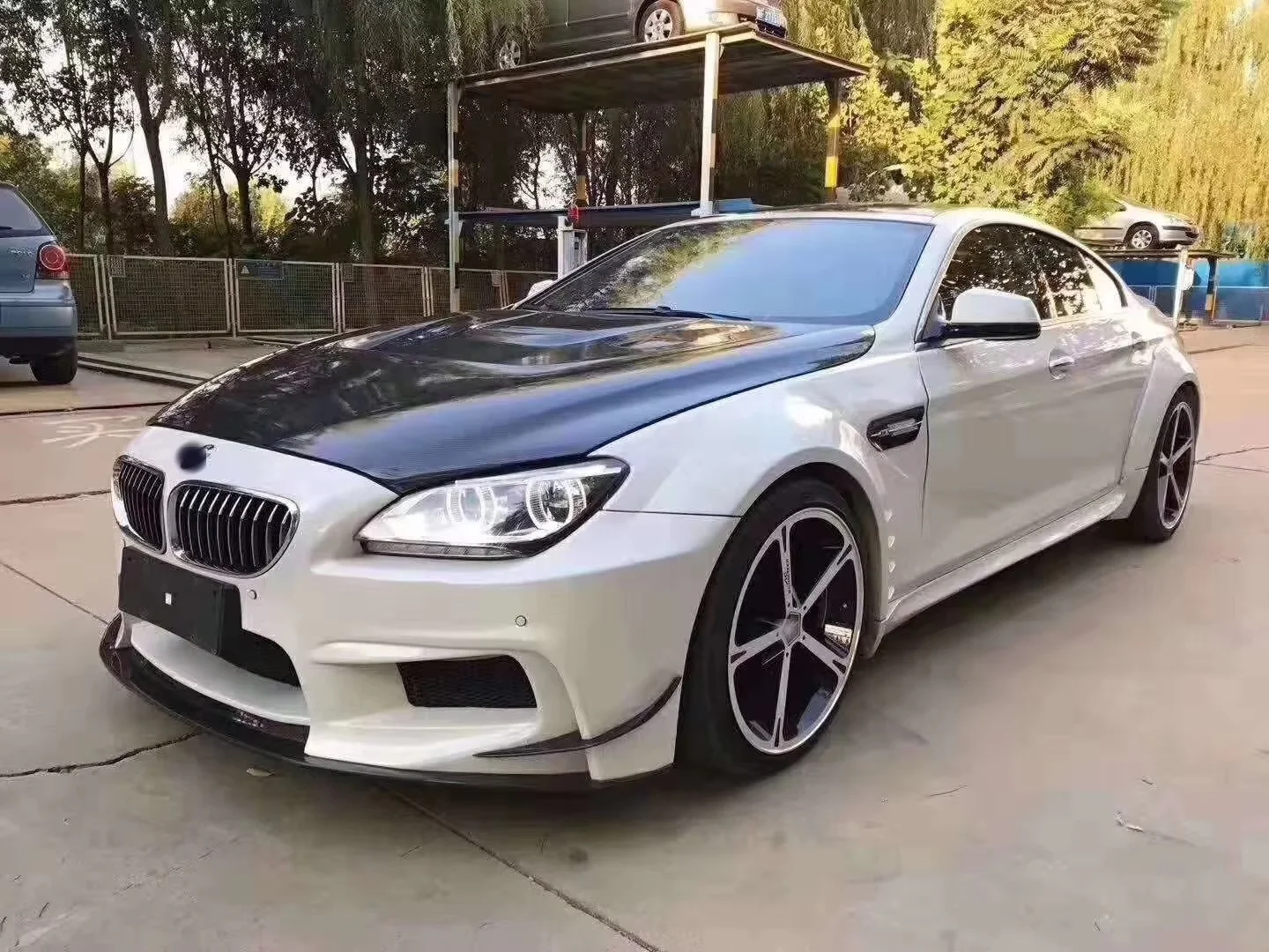 高品質カーボンファイバー製フードボンネット BMW 6シリーズ F12 F13 