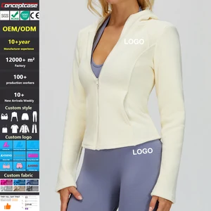 Custom Fabric Style Color Logo Fleece-Lined Slim-Fit Hooded Sports Coat Outdoor Yoga Clothes Warm Zip-Up Jacket With Pockets