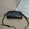 P689 nero