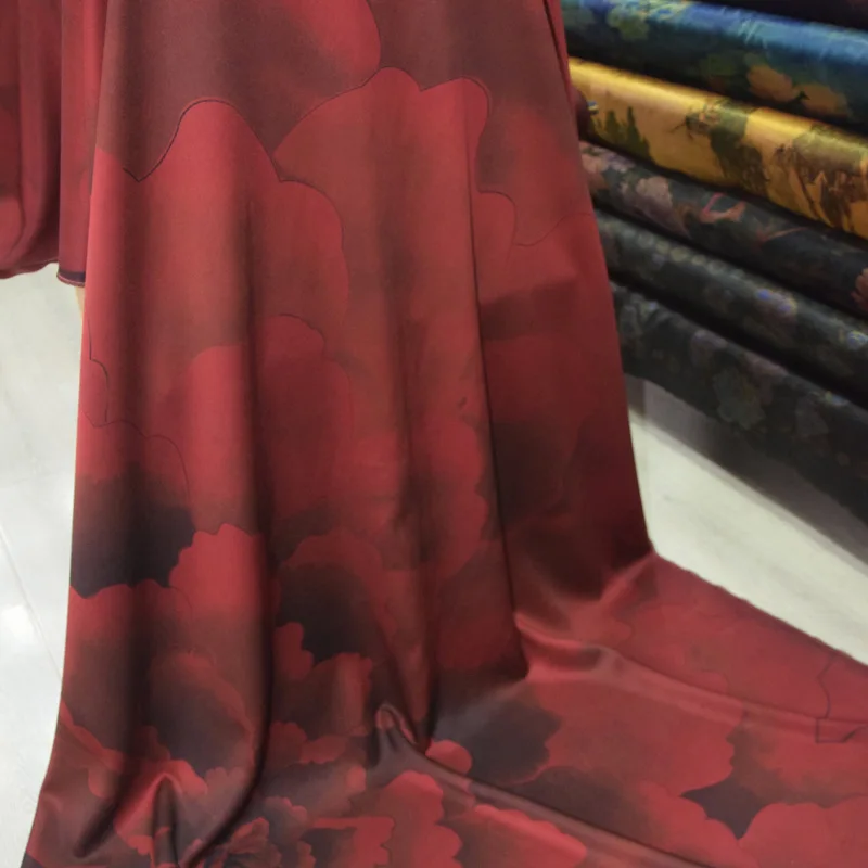 Good Quality Polyester Custom Pattern Silk Satin Fabric for Women Dresses