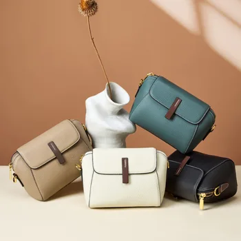 Hot-Selling Women's White Crossbody Bag Genuine Leather Polyester Versatile New Design Niche Bag for Spring Summer Shoulder Use