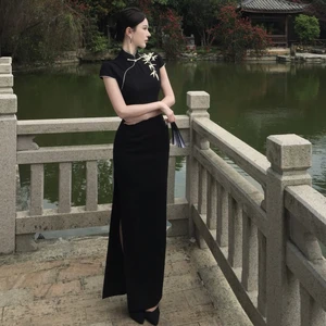 Traditional Chinese Clothing for Women Slim Fit Neat Ground Bamboo Embroidery Plate Buckle Cheongsam Dress Straight Side Chinese