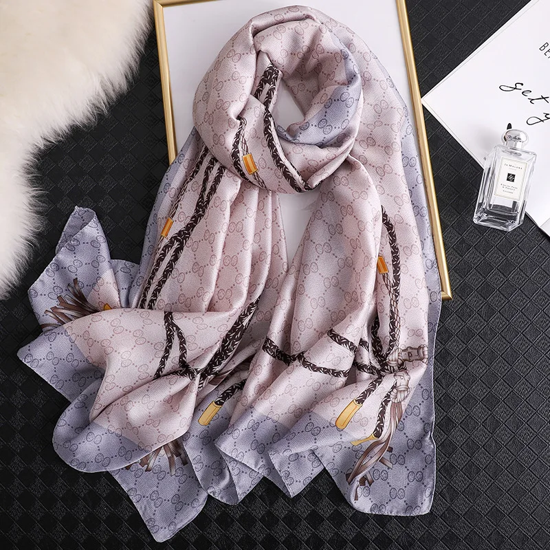 Wholesale 2021 Hot Sale Fashion Women′ S Designer Scarves Luxury Brand  Pattern - China Polyester Scarf and Silk Scarf price
