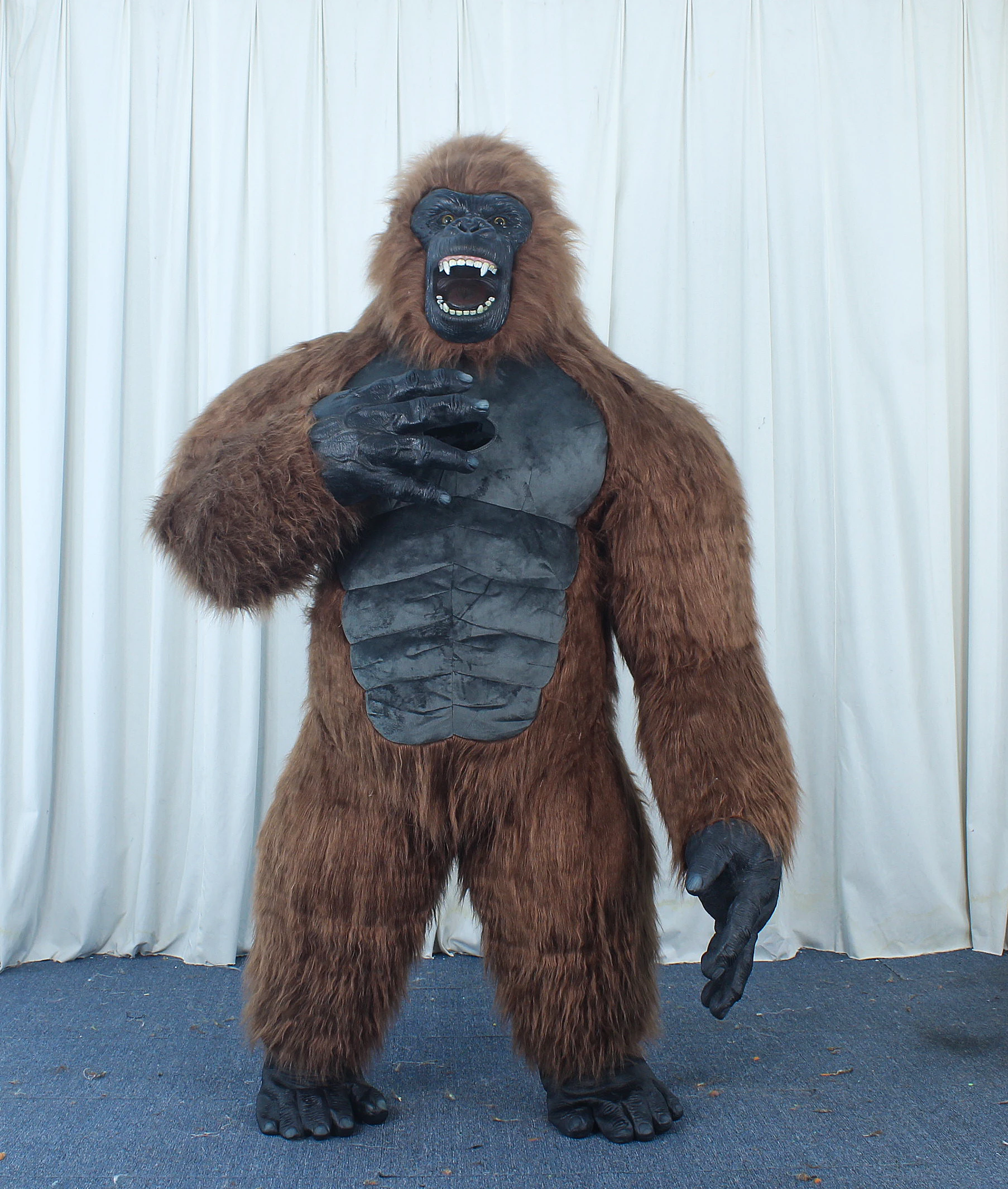 Hot Sale Product Giant Inflatable king Kong Inflatable Gorilla Costume for Sale