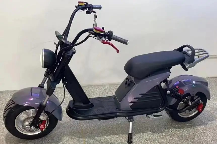 С толстыми покрышками город Коко Электрический мотоцикл скутер 2000w 2-колесный