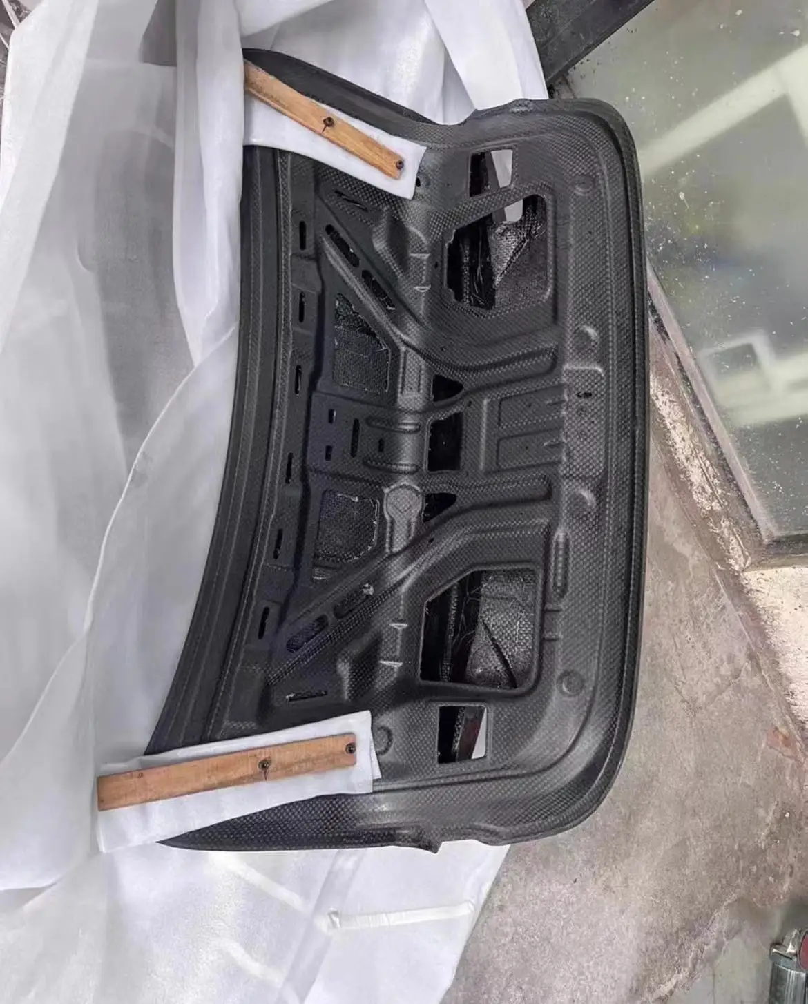 High Quality Csl Style Car Trunk Lid For Bmw M3 M4 G80 G82 Dry Carbon