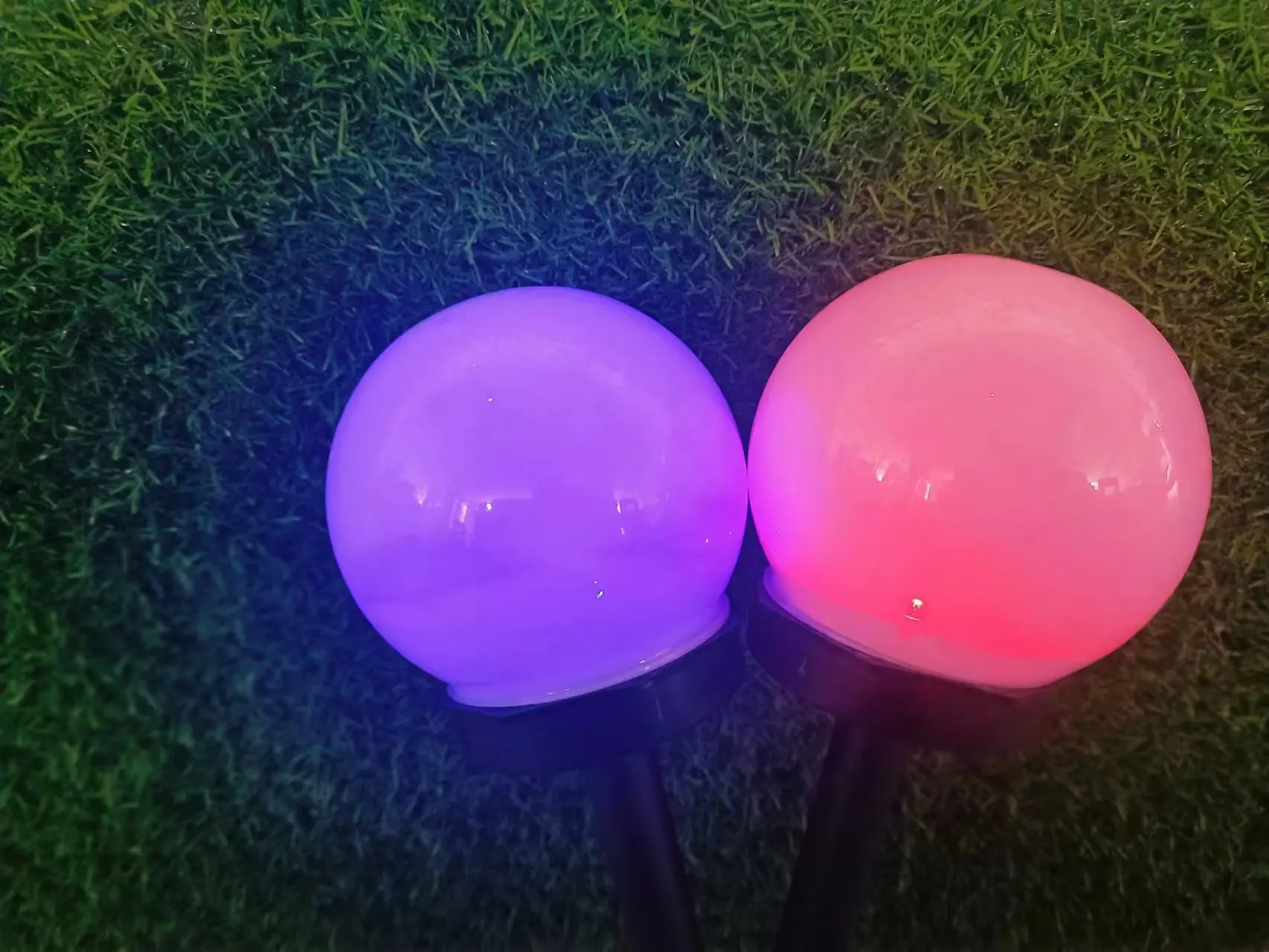 Outdoor Durable Circular Courtyard Decorative Lamp Landscape Colorful Solar Light