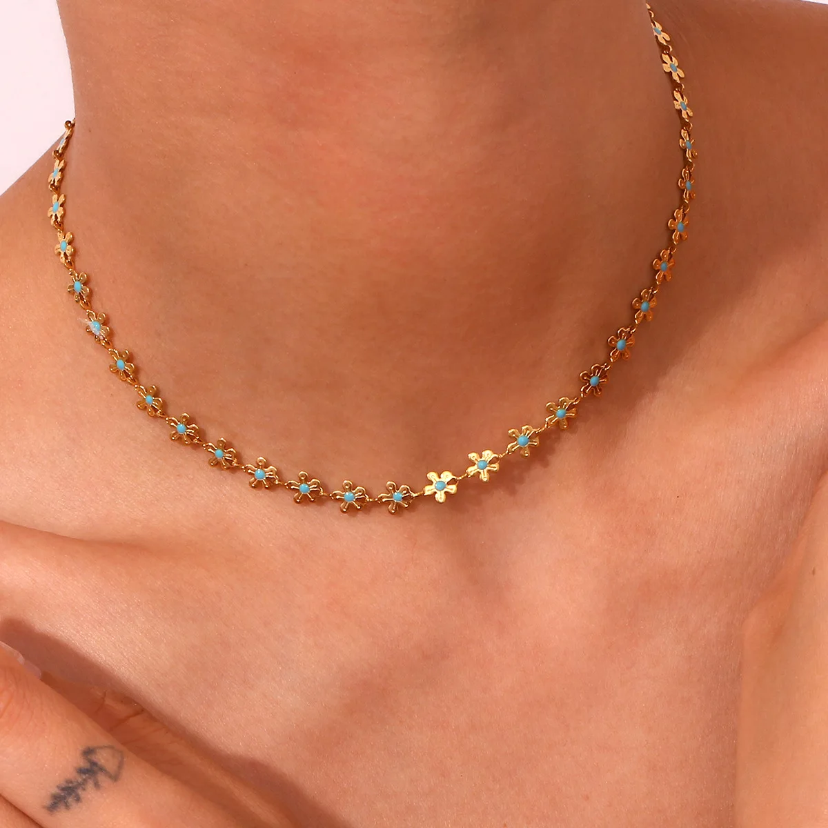 Gold Plated Flower Necklace & Bracelet Set