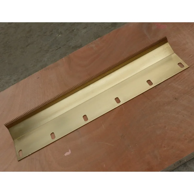Factory Price for Dahua CNC Lathed H62 Copper Bag Noodle Cutter Scraper Comb for Ramen Noodle Maker 2