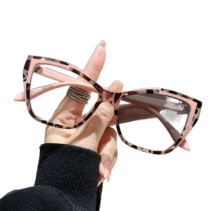 Alibaba Cheap New Glasses 2323 Cheap Price PC Photochromic Glasses