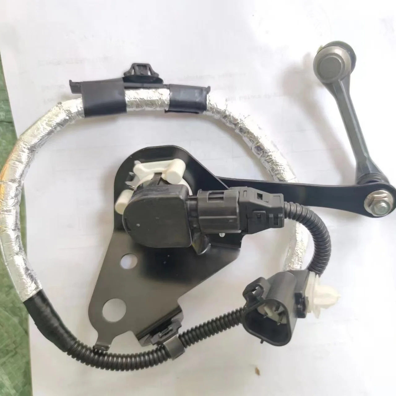 89408-60040 Sensor Sub-assembly Height Control Rear LH for