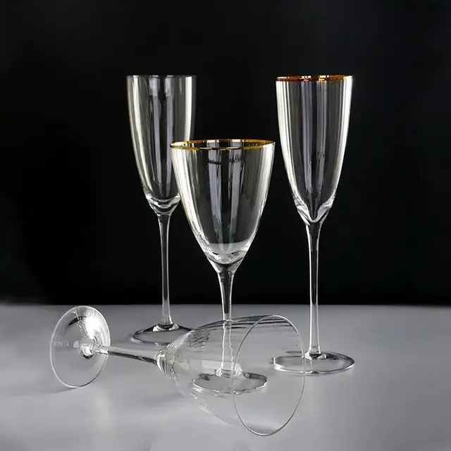 Decorative Stemmed Water Glass Elegant Goblet with Gold Rim  for Special Occasions