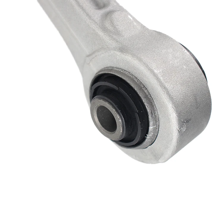 High Quality Auto Suspension Parts Right Front Upper Control Arm