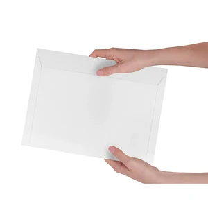 Factory Quality Large Size Hard Cardboard Mail Bag Custom White Express Envelope Transport Bag Peel-Off Seal for Socks Peeled