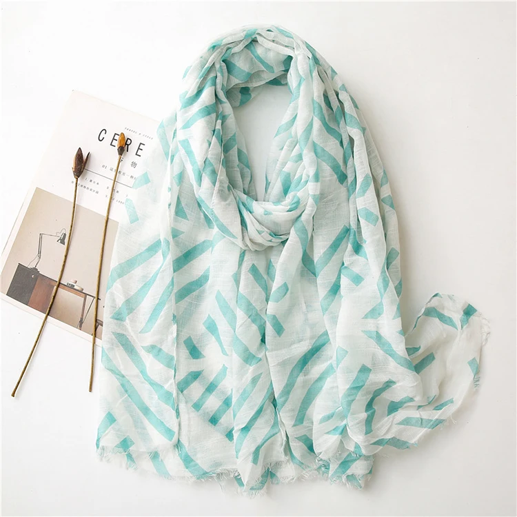 A-SHU SILVER ANIMAL PRINT REVERSIBLE PASHMINA SHAWL SCARF 