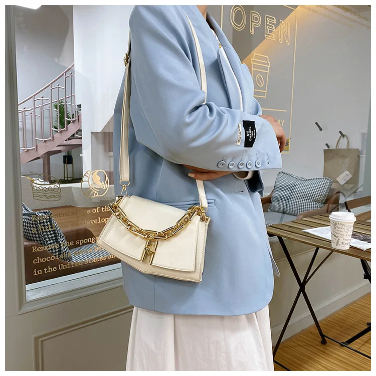 InterestPrint Chicken Or Turkey Women PU Leather Shoulder Bag Top-Handle  Crossbody Purse Tote: Handbags