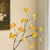 Une grande tige jaune (12 fleurs)