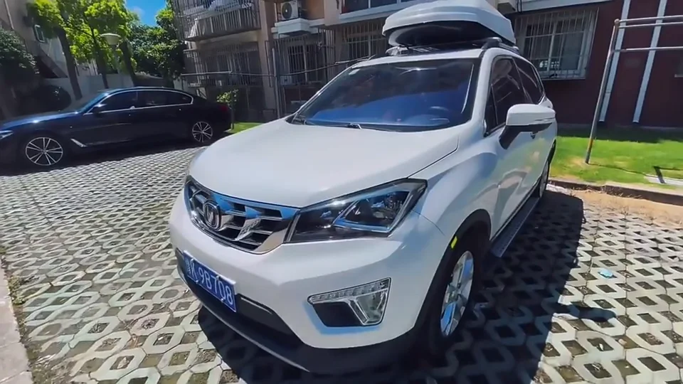 Changan Cs15 Top Quality And Good Price Changan Automobile Car For