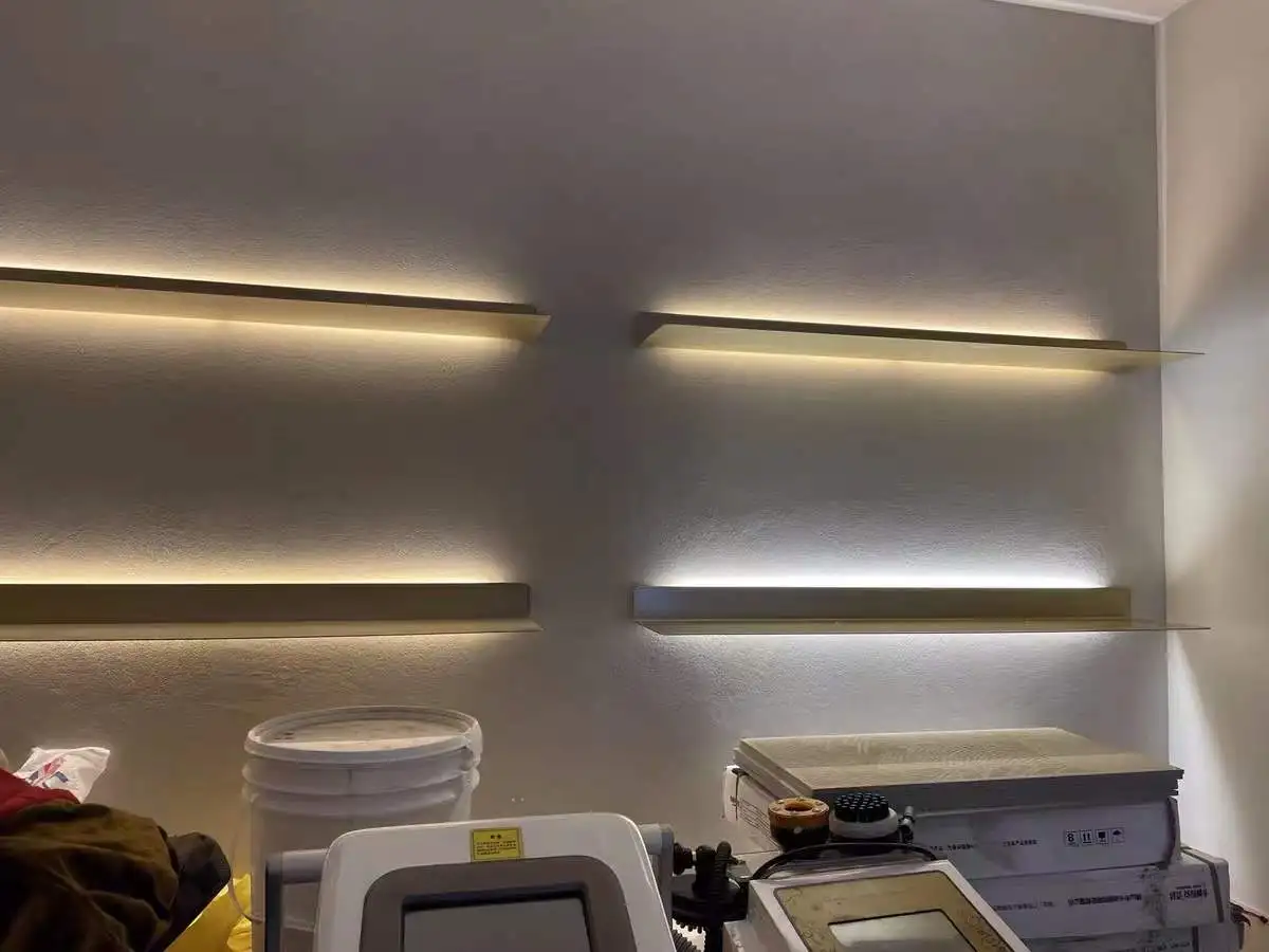 2025 Sample LED Book Display Shelf Aluminum Profiles Living Room Bad Room Shop Display Rack OEM Custom