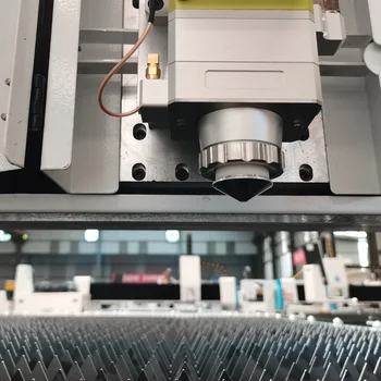 Vevor New Sichang 3015  2000W 3000W Fiber High Speed  Plate Metal Sheet Raycus CNC Metal Laser Cutting Machine