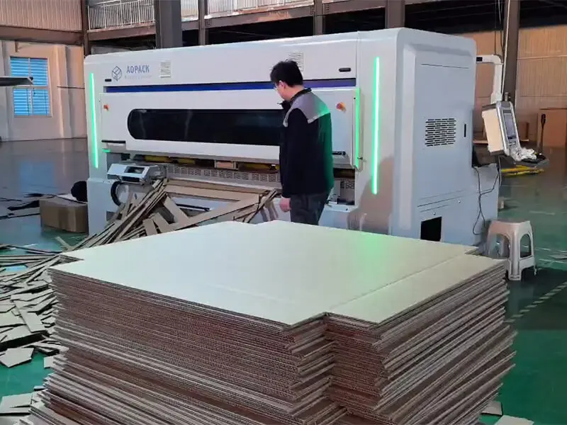 AOPACK Heavy Duty Box Maker - Efficient Carton Production