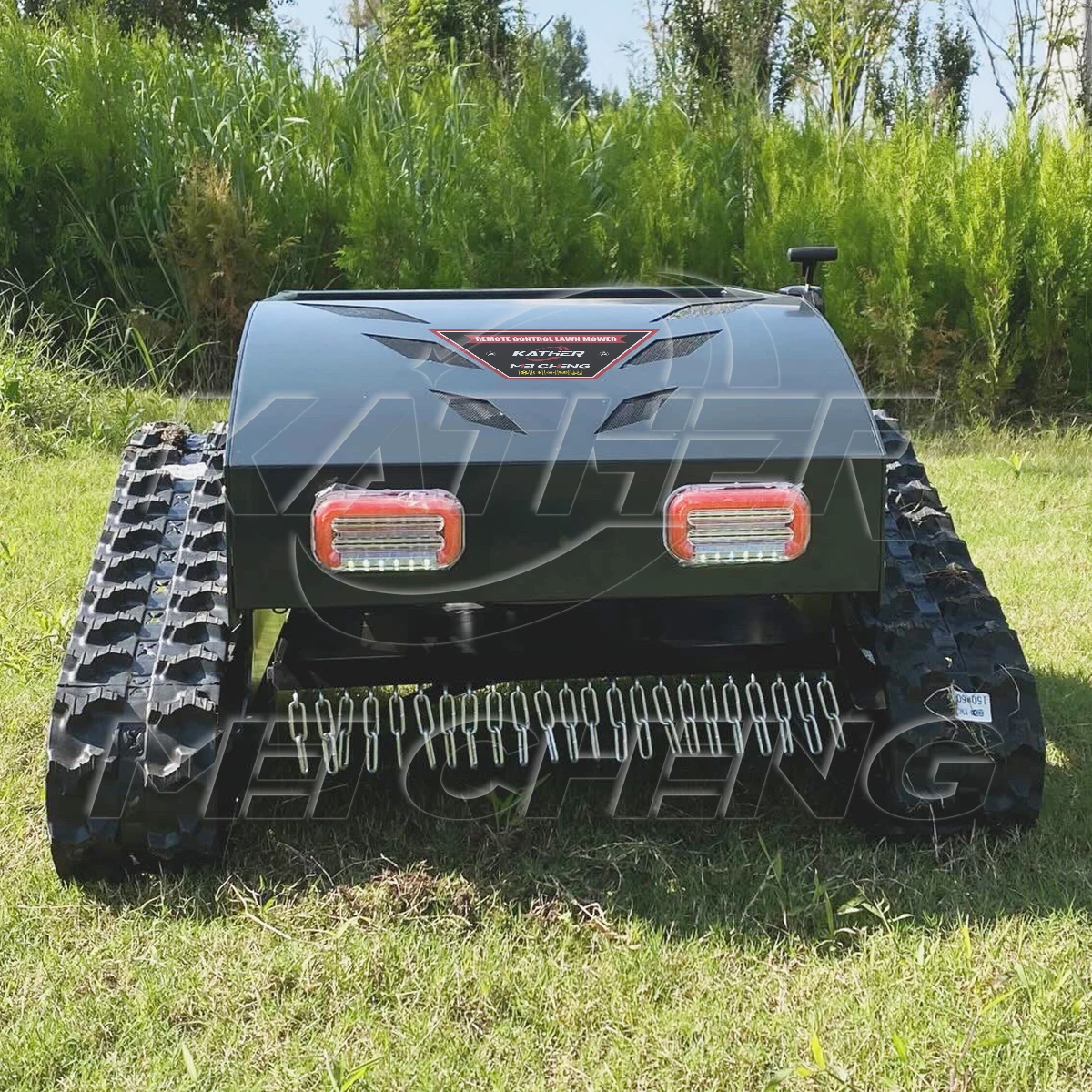 Gasoline Engine Small Robot Grass Cutter Cutting Width 550mm 800mm 900mm 1000mm Remote Control Crawler Lawn Mower For Orchard
