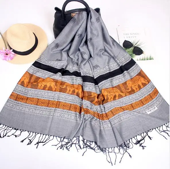 Scialle Con Stampa Di Elefante In Cotone: Scialle Estivo Del Commercio Equo E Solidale - Italia - Foto 3