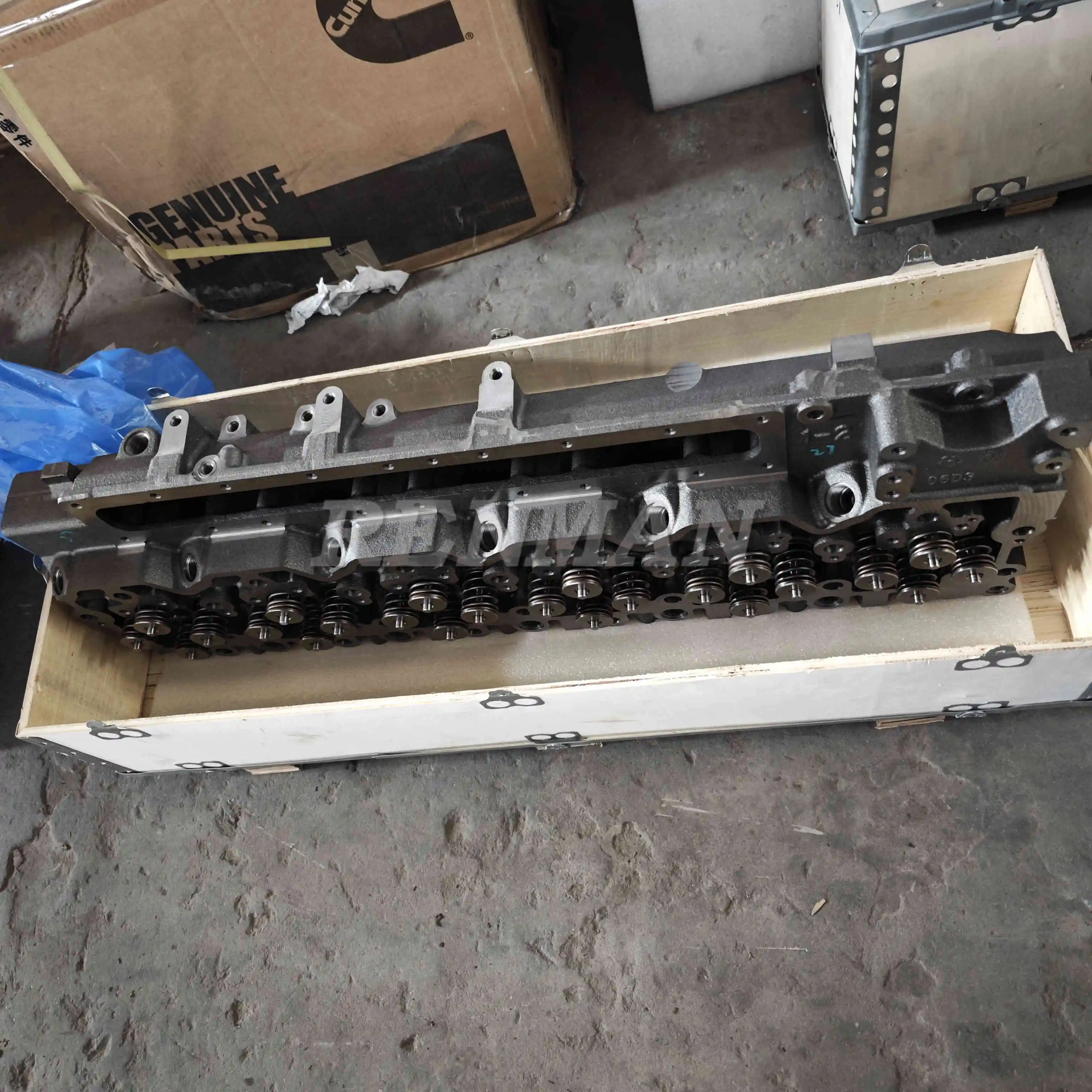 ISLE Cummins Engine 24 Valve Cylinder Head 5339588 4987984 4942138 