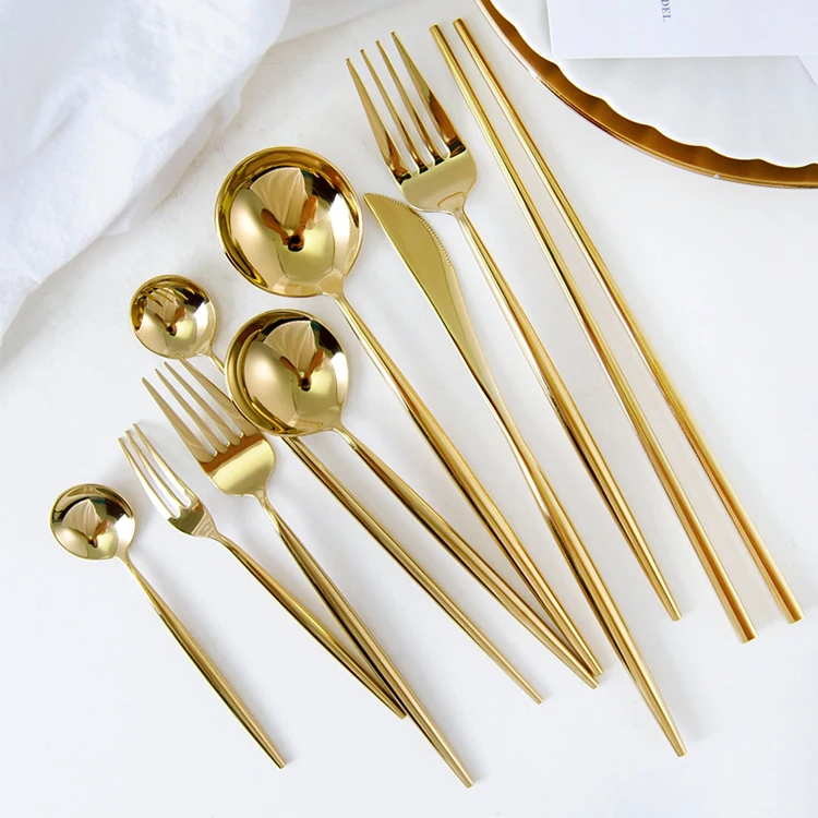 Royal Luxury Fork knife And Spoon Set Stainless Steel Cutlery Flatware Retro Vintage Rose Gold Cutlery Set For Hotel Wedding