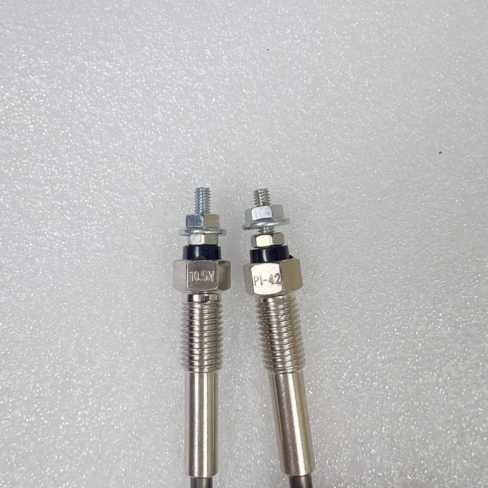 SALE！ GLOW PACK9500円　最安値！ 208010A071 Glow Plug - High Performance for C240 Diesel Engines