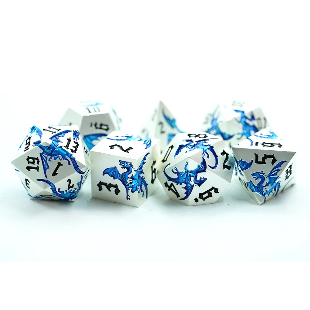 新デザイン 青龍ダイスセット Dnd 多角形 シャープエッジ レジン製ダイス RPGダンジョン チェッカーボード ゲーム用 カスタム シャープダイス
