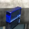 Azul oscuro