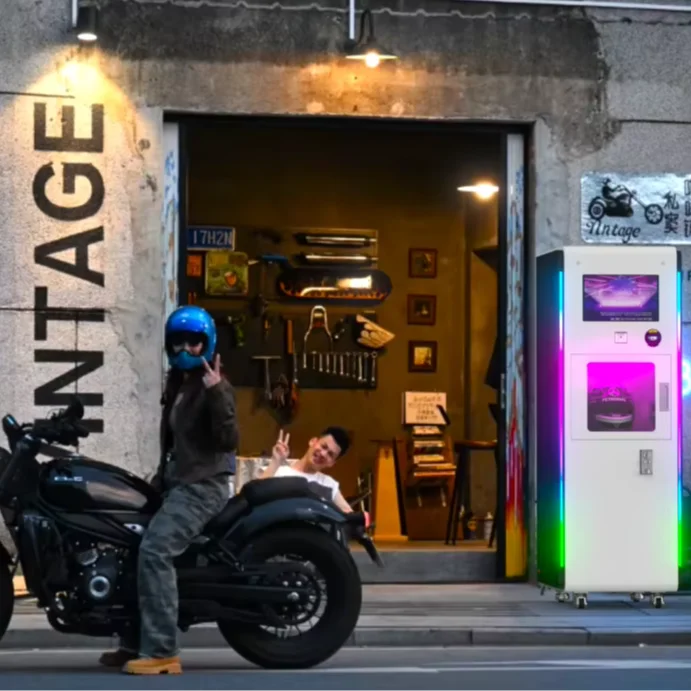 High Quality Helmet Washing Machine New Design Vending