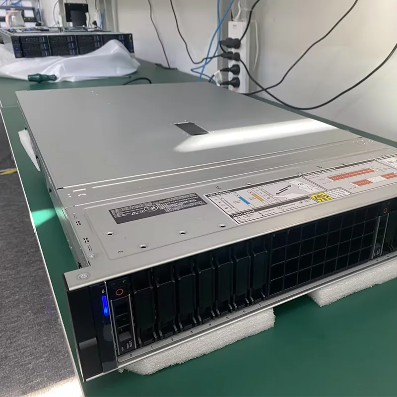 dell r760 2u rack server r740 r740xd r750 r750xs... Dell Poweredge R760 - 2U Rack Server with 32GB DDR5 Memory