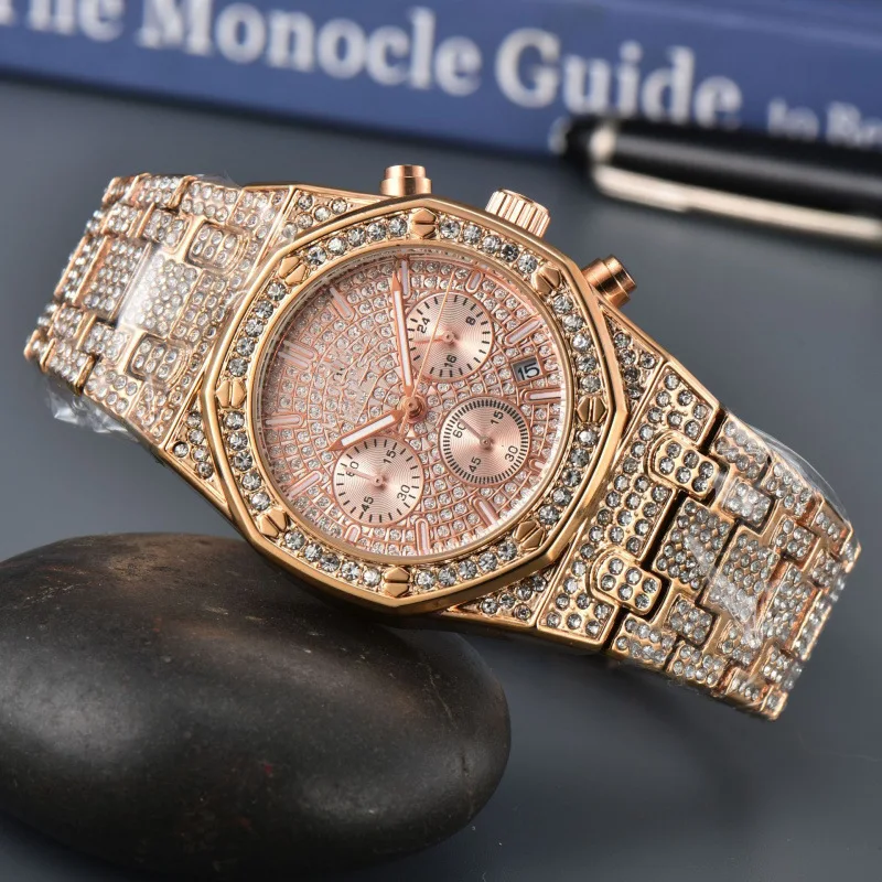 Diamond Quartz Women's Watch OM-711706