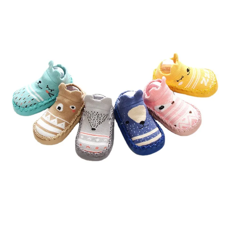 卸売ファッション新しい子供のスポーツシューズ男の子スプライシングカジュアルシューズ女の子シングルマフィンソール在庫子供スニーカー靴