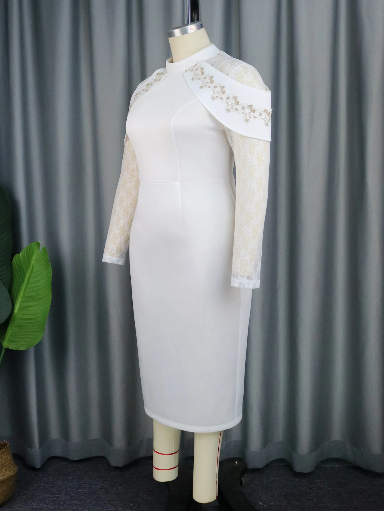 New Large Size Lace Hollow Lantern Sleeve Long Sleeve High Waist Banquet Evening Dress Women's Party Bodycon Dress 2023 New Large Size Lace Hollow Lantern Sleeve Long Sleeve High Waist Banquet Evening Dress Women's Party Bodycon Dress 2023
