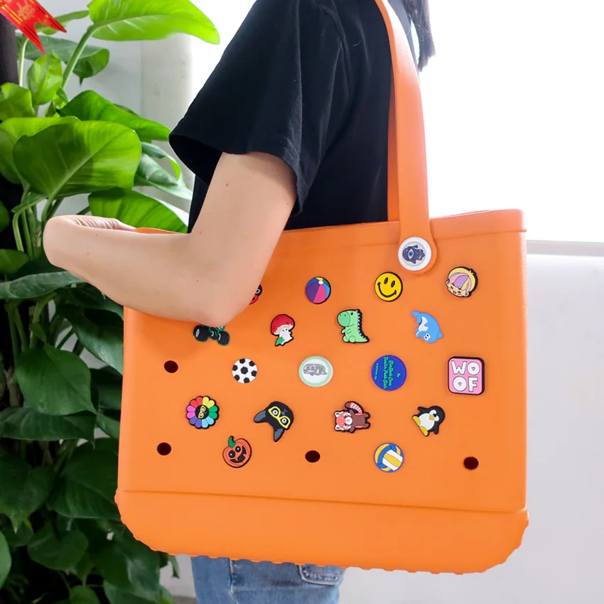 Logotipo Personalizado Eva Bolsa Accesorios Pvc Insignia Pin Silicona Bolso De Mano Insertar Dijes Accesorios Para Bolsas De Playa