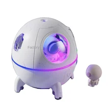 New Design Mini Portable Humidifier 260ml Space Capsule Rocket Curdine Astronaut Style Air Humidifier with Led Light