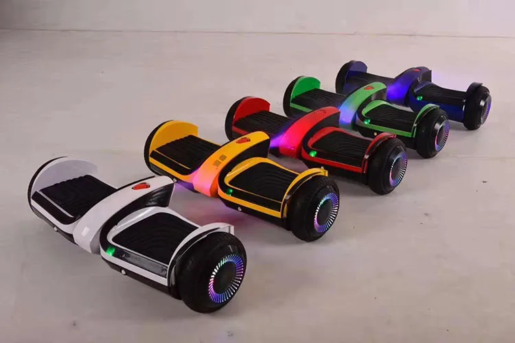 High Quality OEM Two Wheel Balance Scooter Kids Hower Board with Spray Flashing Lights