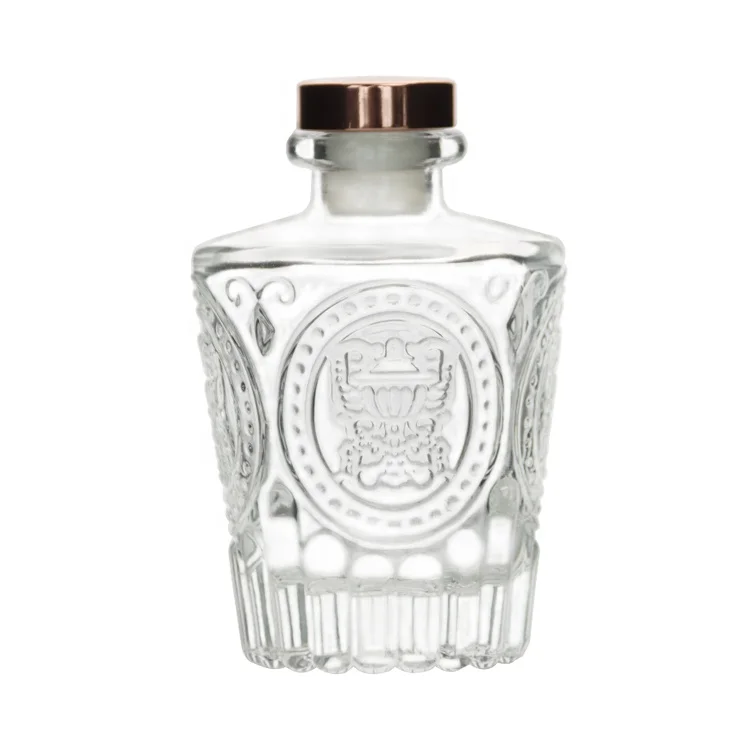 Großhandel Einzigartiges Design 150ml Getränk Brandy Whisky Glas Weinflasche