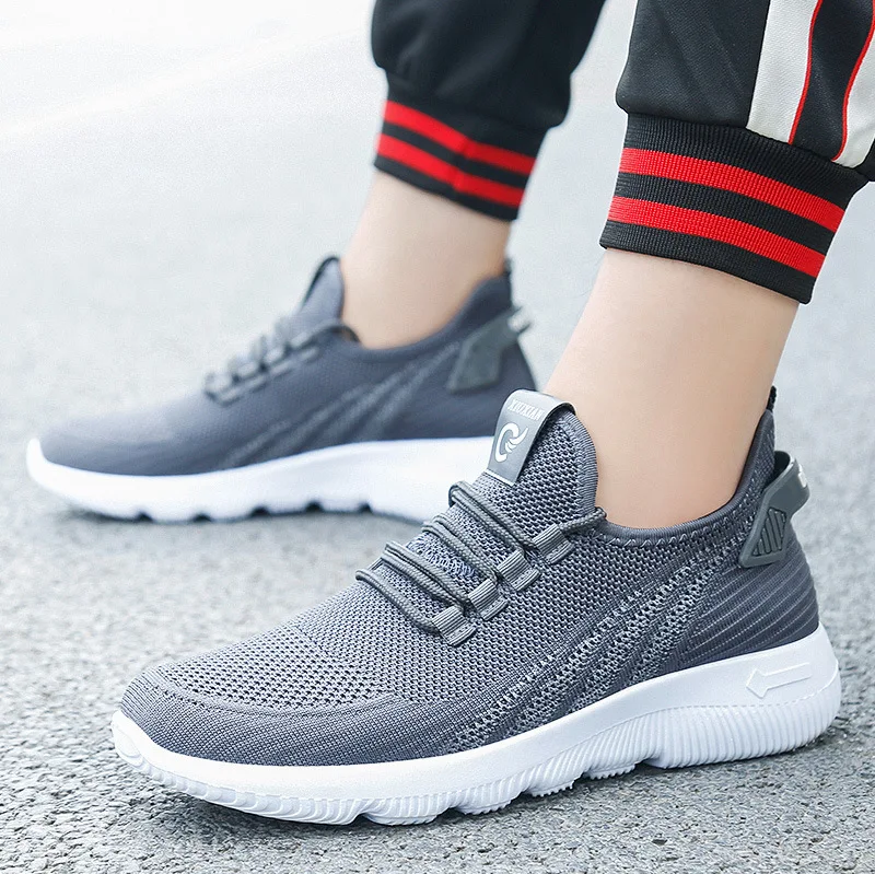 branded sports shoes for men