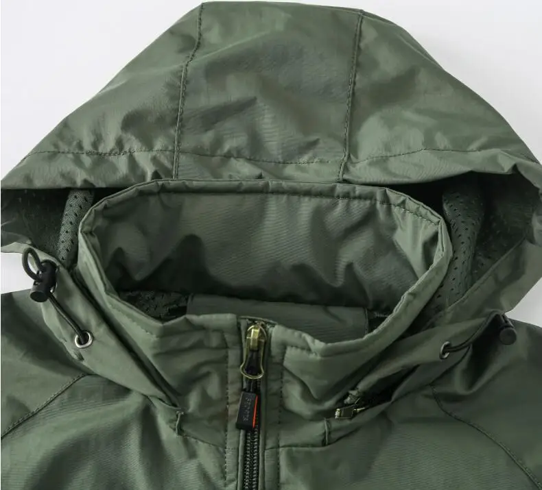 Mens windproof Winter Outerwear Tactical khaki green canvas Cargo bomber Jacket with Hood_voghion.com