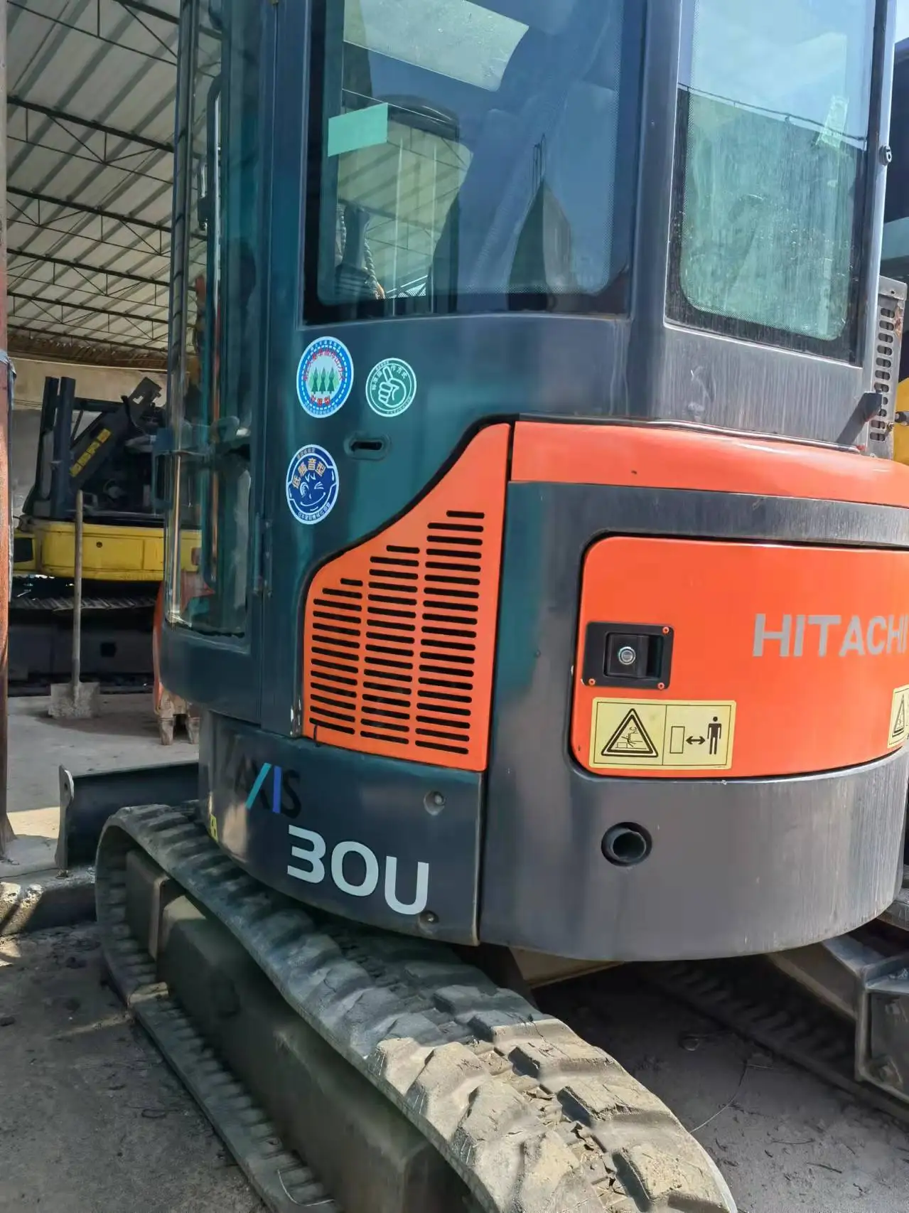 Used Excavator Digger - ZX30U Crawler Ripper 3 Ton Capacity
